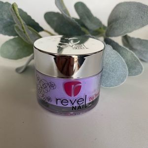 Revel Nail powder “Sassy”